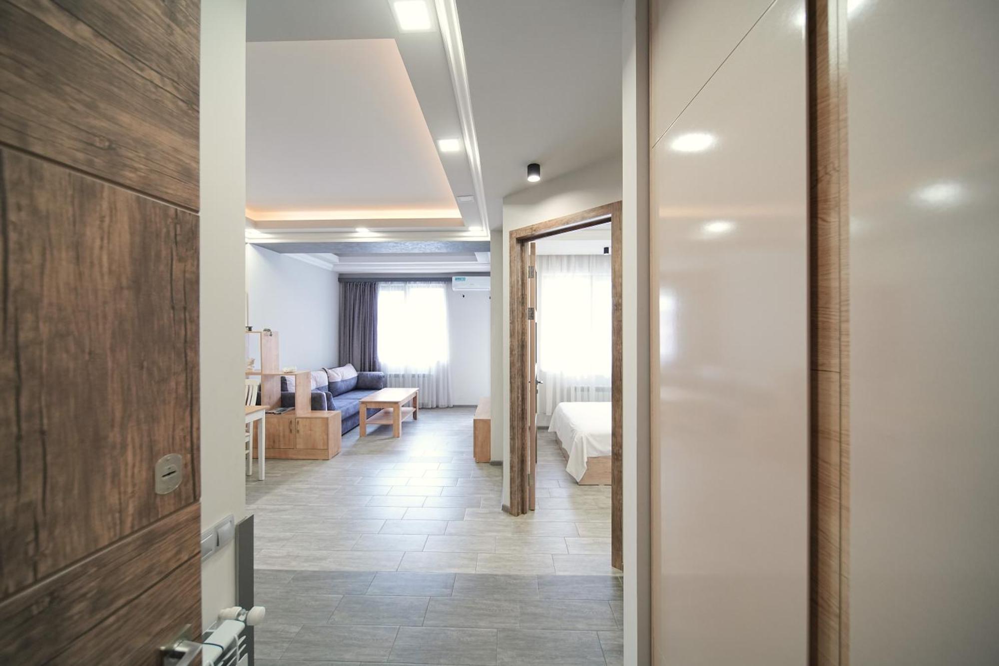 Cozy Apartments In The City Centre By Sweet Home Ereván Exterior foto