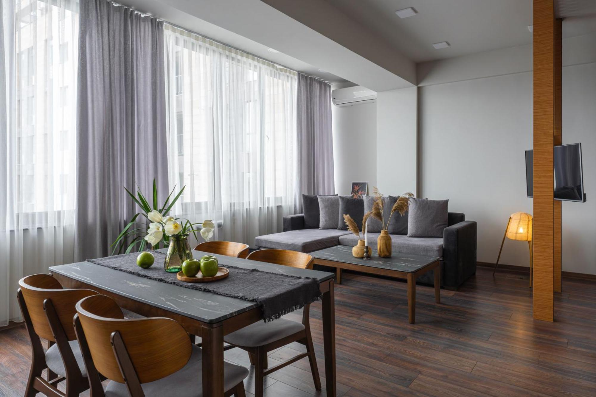 Cozy Apartments In The City Centre By Sweet Home Ereván Exterior foto